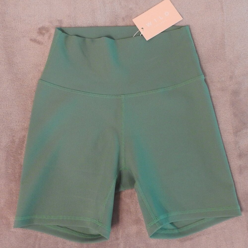 WILO Shorts, Kelly Green, XS, Emerald Green, NWT